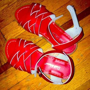 Cherry Red Saltwater Sandal ♥️ sz 7